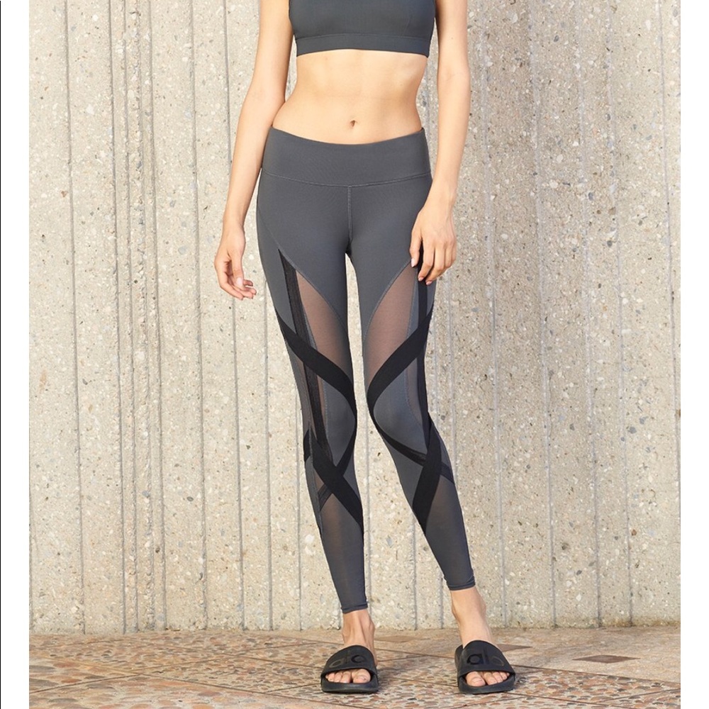 ALO leggings